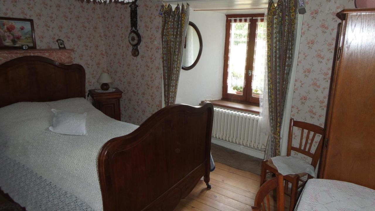 Maison De Famille Au Plateau Du Mezenc Les Vastres Exteriör bild